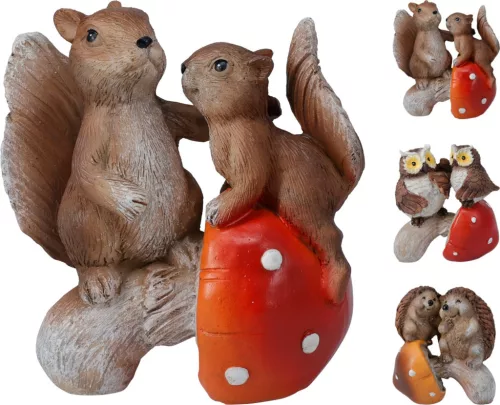 Állatfigurák Gombán 9*6cm (Bagoly, Mókus, Süni) APF540770 (12/gy_48/#)
